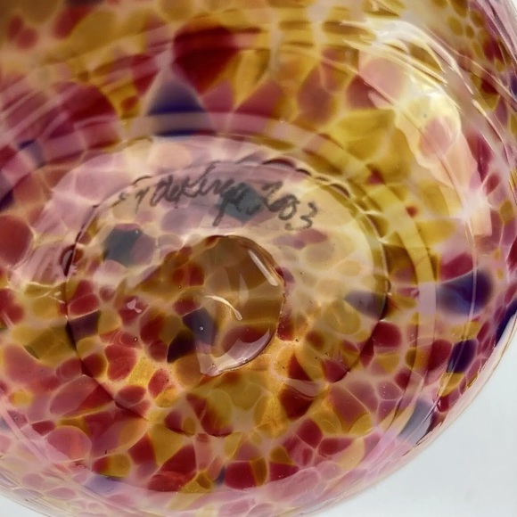 Vase tortoise Swirl hand Blown signed Art Glass Bowl round 4.5 in tall - Picture 2 of 11